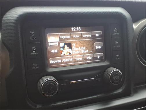 2020 Jeep Gladiator Sport