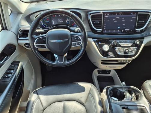 2021 Chrysler Pacifica Hybrid Touring L