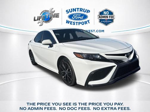 Super White 2021 Toyota Camry SE
