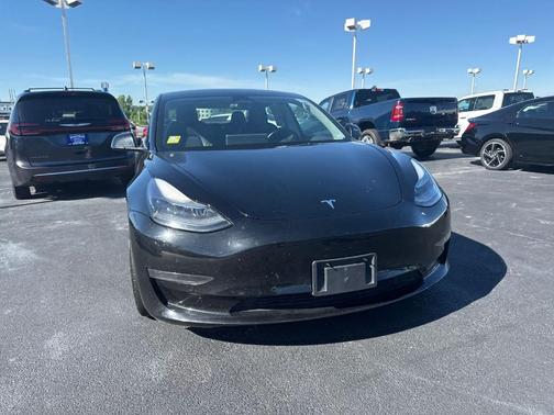 Black 2022 Tesla Model 3 Long Range