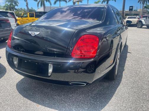 2006 Bentley Continental Flying Spur sedan