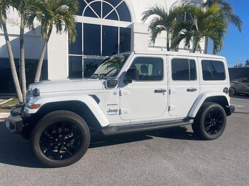 2022 Jeep Wrangler Unlimited 4xe Sahara