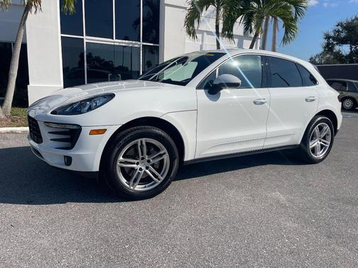 2018 Porsche Macan Base