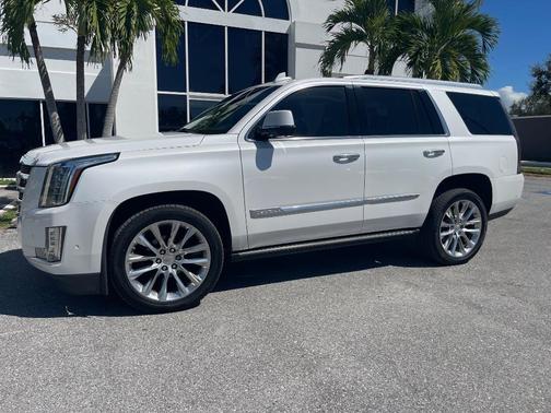 2018 Cadillac Escalade Premium Luxury