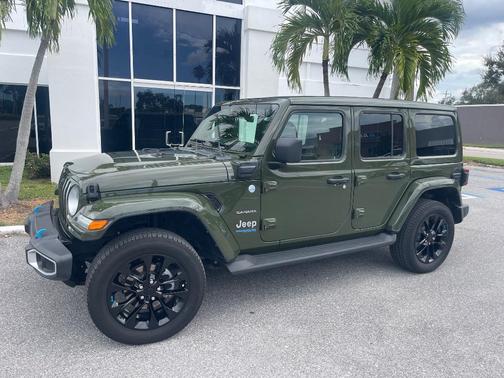 2022 Jeep Wrangler Unlimited 4xe Sahara