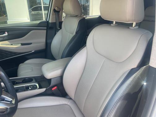 2019 Hyundai SANTA FE Limited 2.4