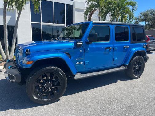 2023 Jeep Wrangler 4xe Sahara