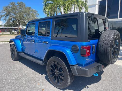 2023 Jeep Wrangler 4xe Sahara