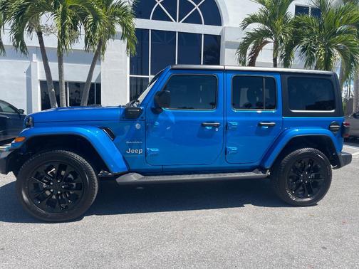 2023 Jeep Wrangler 4xe Sahara