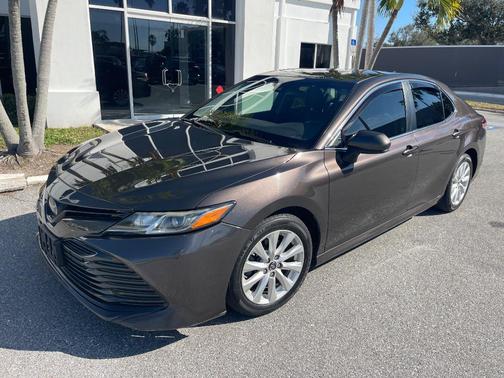 2019 Toyota Camry LE