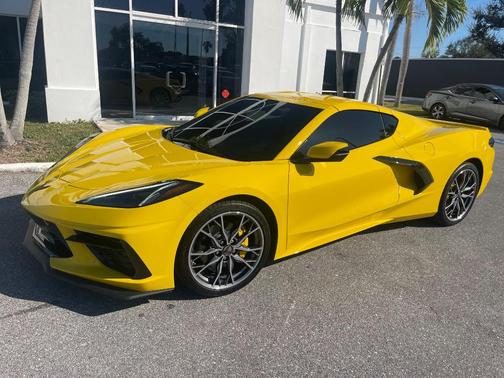 2025 Chevrolet Corvette Stingray w/1LT