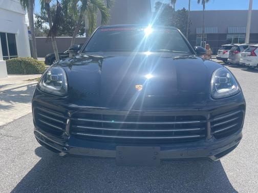 2019 Porsche Cayenne Cayenne