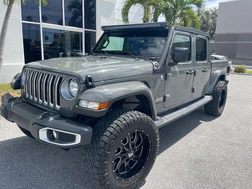 2021 Jeep Gladiator Overland