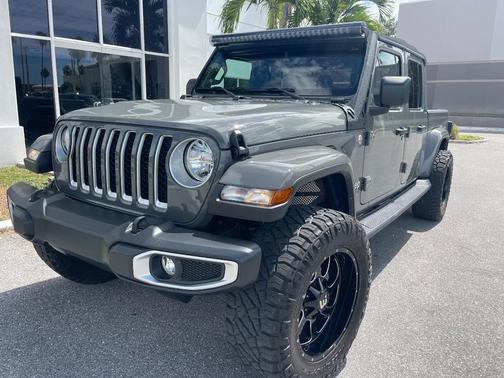 2021 Jeep Gladiator Overland