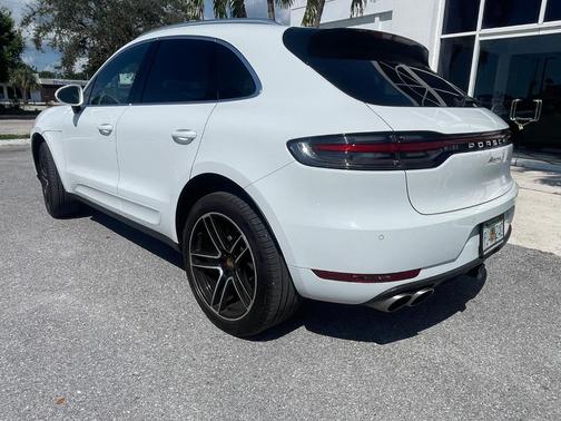 2020 Porsche Macan S
