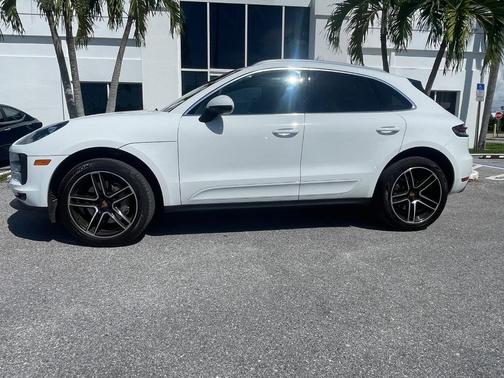 2020 Porsche Macan S