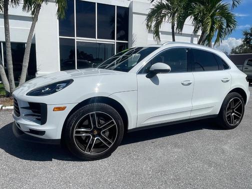 2020 Porsche Macan S