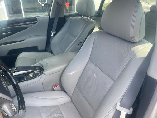 2013 Lexus LS 460 Base