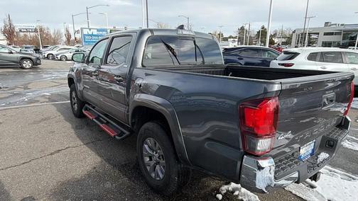 2022 Toyota Tacoma SR5