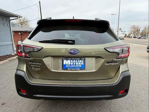 2024 Subaru Outback Premium