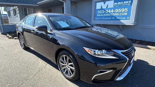 2018 Lexus ES 300h Base