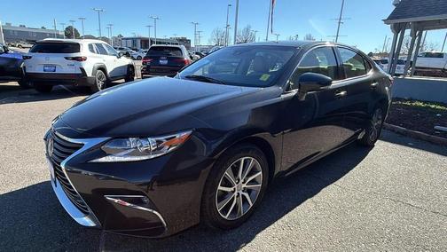 2018 Lexus ES 300h Base