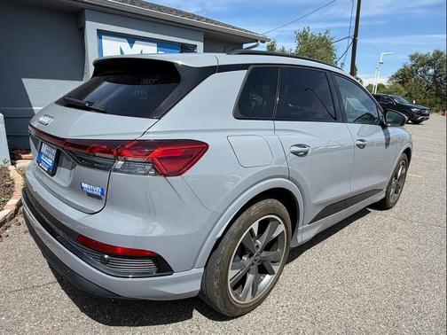 2024 Audi Q4 e-tron Premium 55 quattro