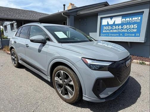 2024 Audi Q4 e-tron Premium 55 quattro