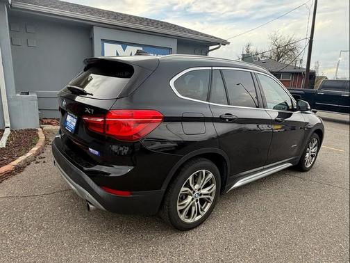 Black Sapphire Metallic 2016 BMW X1 xDrive 28i