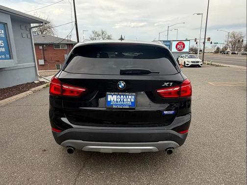 Black Sapphire Metallic 2016 BMW X1 xDrive 28i
