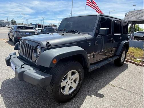 Granite Crystal Metallic Clearcoat 2017 Jeep Wrangler Unlimited Sport