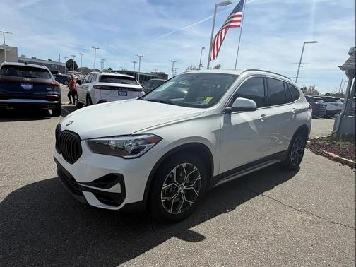 Alpine White 2021 BMW X1 xDrive28i
