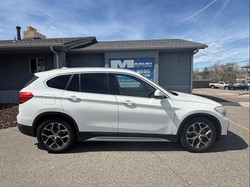 Alpine White 2021 BMW X1 xDrive28i