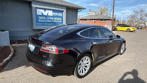 2016 Tesla Model S 70D