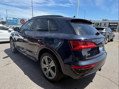 Moonlight Blue Metallic 2020 Audi Q5 45 Premium Plus