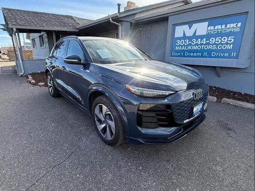 2025 Audi Q6 e-tron Premium Plus quattro