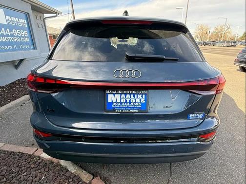 2025 Audi Q6 e-tron Premium Plus quattro