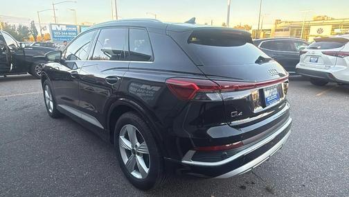 2024 Audi Q4 e-tron Premium Plus 55 quattro