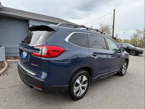2023 Subaru Ascent Premium 7-Passenger