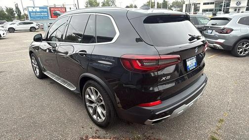 2022 BMW X5 PHEV xDrive45e