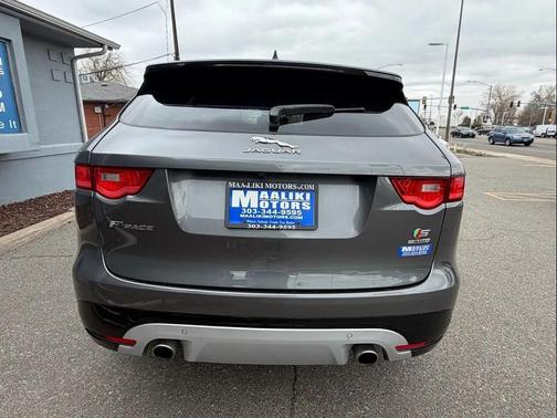 2019 Jaguar F-PACE S