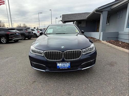2016 BMW 750 i xDrive