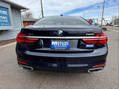 2016 BMW 750 i xDrive