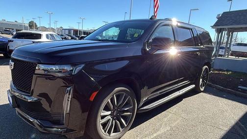 2024 Cadillac Escalade ESV Sport