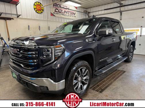 2022 GMC Sierra 1500 SLT