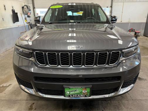 2022 Jeep Grand Cherokee L Laredo