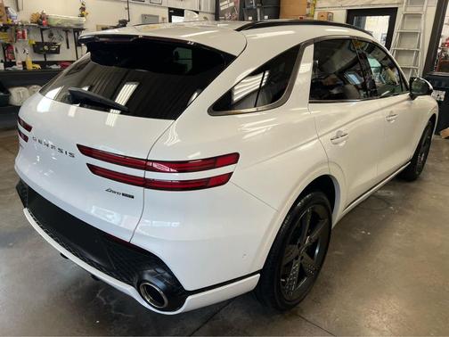 2024 Genesis GV70 3.5T AWD Sport
