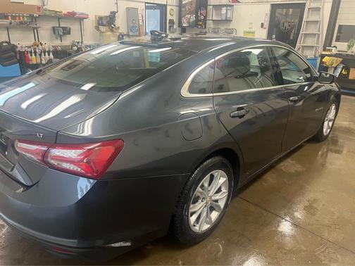 2021 Chevrolet Malibu FWD LT