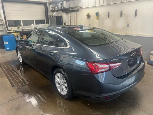 2021 Chevrolet Malibu FWD LT