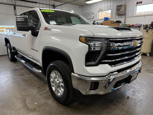 2025 Chevrolet Silverado 3500 LTZ